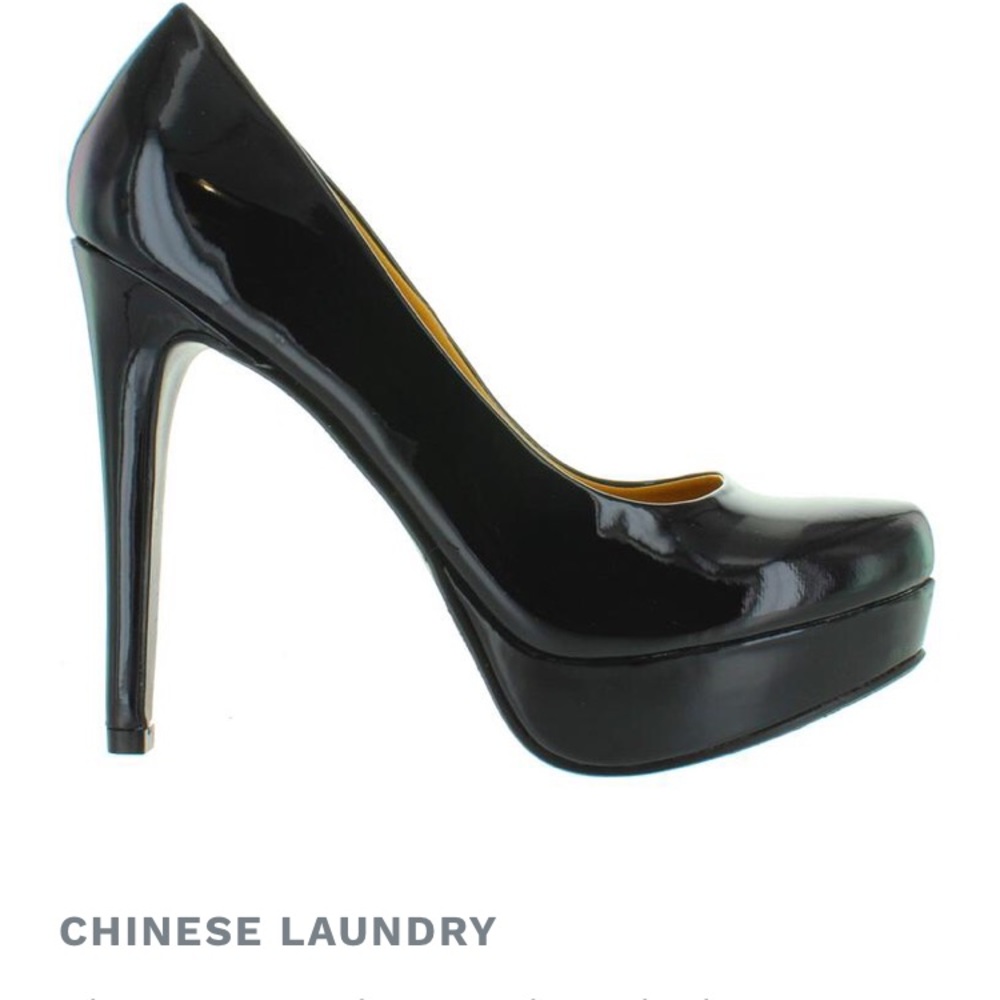 Chinese Laundry Platform Stiletto Pump